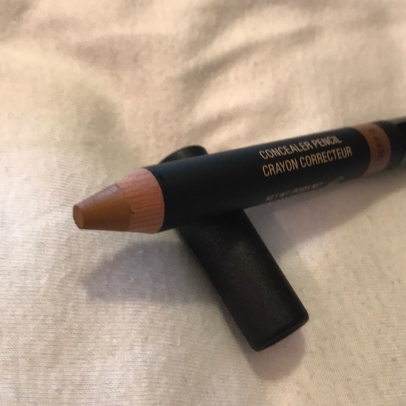 Nudestix Concealer Pencil- Deep 8 - Picture 2 of 2